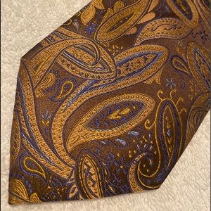 Brand New Super Stylish Tie By HERMOSA NEW YORK